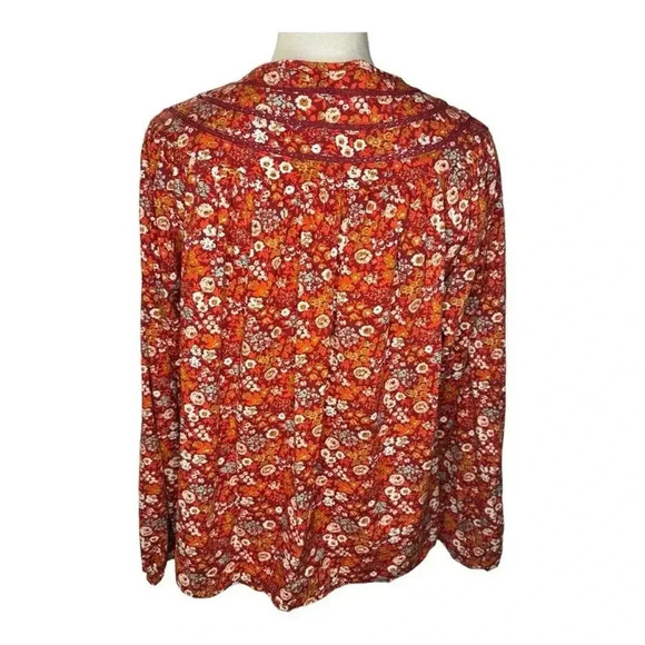 Universal Thread Women’s Medium Balloon‎ Long Sleeve Tie Front Blouse Red Floral - Picture 3 of 7